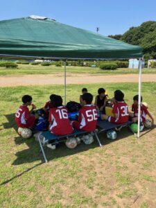 六年生U-12試合上手くなる自分たちで考えるチーム鳩ヶ谷Jリーグリーガープロ川口市アイシンク新郷南安行東慈林神根東桜町小学校小学生一二三四五六年幼児少年サッカークラブチーム