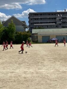 SAITAMADリーグ試合上手くなる自分たちで考えるチーム鳩ヶ谷Jリーグリーガープロ川口市アイシンク新郷南安行東慈林神根東桜町小学校小学生一二三四五六年幼児少年サッカークラブチーム