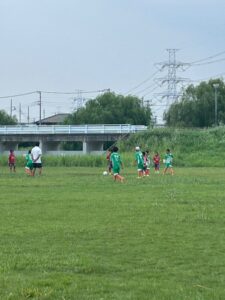 新郷東部公園試合上手くなる自分たちで考えるチーム鳩ヶ谷Jリーグリーガープロ川口市アイシンク新郷南安行東慈林神根東桜町小学校小学生一二三四五六年幼児少年サッカークラブチーム