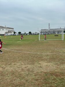 三郷スカイパーク試合上手くなる自分たちで考えるチーム鳩ヶ谷Jリーグリーガープロ川口市アイシンク新郷南安行東慈林神根東桜町小学校小学生一二三四五六年幼児少年サッカークラブチーム