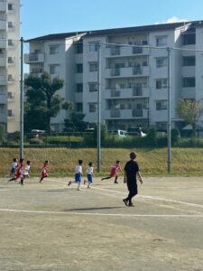 SDリーグ試合上手くなる自分たちで考えるチーム鳩ヶ谷Jリーグリーガープロ川口市アイシンク新郷南安行東慈林神根東桜町小学校小学生一二三四五六年幼児少年サッカークラブチーム