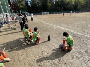 芝第二グランド試合上手くなる自分たちで考えるチーム鳩ヶ谷Jリーグリーガープロ川口市アイシンク新郷南安行東慈林神根東桜町小学校小学生一二三四五六年幼児少年サッカークラブチーム