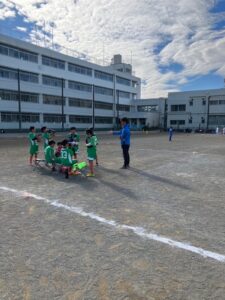 柳崎戸塚上青木上手くなる自分たちで考えるチーム鳩ヶ谷Jリーグリーガープロ川口市アイシンク新郷南安行東慈林神根東桜町小学校小学生一二三四五六年幼児少年サッカークラブチーム