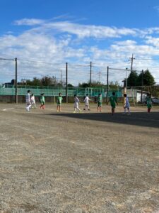 柳崎戸塚上青木上手くなる自分たちで考えるチーム鳩ヶ谷Jリーグリーガープロ川口市アイシンク新郷南安行東慈林神根東桜町小学校小学生一二三四五六年幼児少年サッカークラブチーム