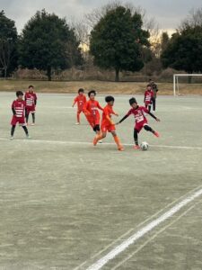 試合上手くなる自分たちで考えるチーム鳩ヶ谷Jリーグリーガープロ川口市アイシンク新郷南安行東慈林神根東桜町小学校小学生一二三四五六年幼児少年サッカークラブチーム