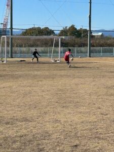 川鶴上手くなる自分たちで考えるチーム鳩ヶ谷Jリーグリーガープロ川口市アイシンク新郷南安行東慈林神根東桜町小学校小学生一二三四五六年幼児少年サッカークラブチーム