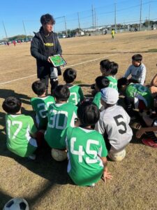 川鶴上手くなる自分たちで考えるチーム鳩ヶ谷Jリーグリーガープロ川口市アイシンク新郷南安行東慈林神根東桜町小学校小学生一二三四五六年幼児少年サッカークラブチーム